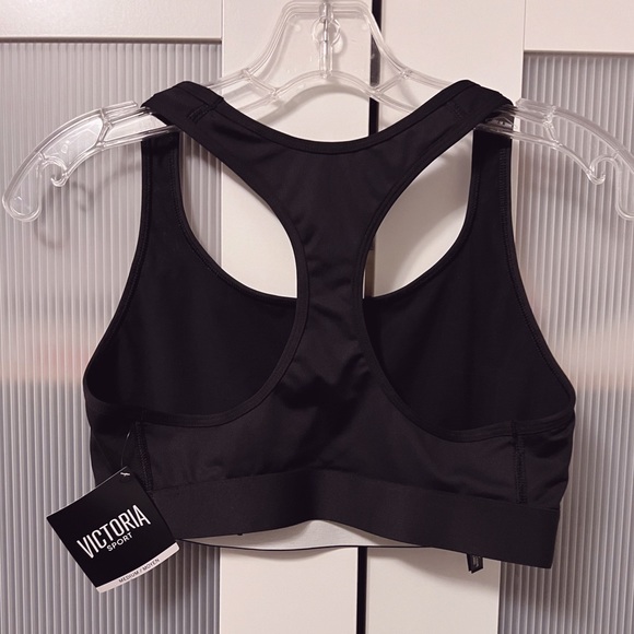 NWT Victoria’s Secret Racerback Sports Bra in Black Size M - Picture 6 of 6